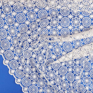 White Medallion Floral Guipure Lace Fabric SW1025