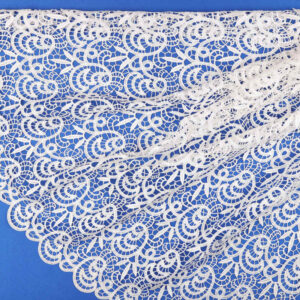 White Paisley Scroll Water-Soluble Guipure Lace Fabric SW1035