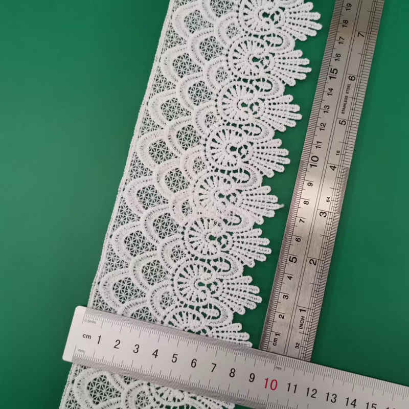 White Floral Edge Water-Soluble Lace Trim TRLM1168
